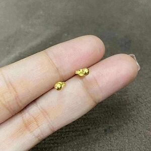 Pure Gold 18k SD Gold Stud Earrings Pawnable